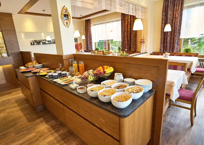 Gruber Hotel 2*